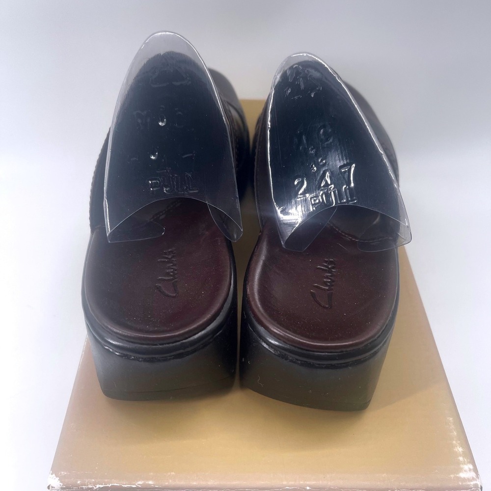 Clarks Claret Cafe Brown Leather Brogue Detail Clogs Mules 70907 Womens 7.5 M - Picture 6 of 9